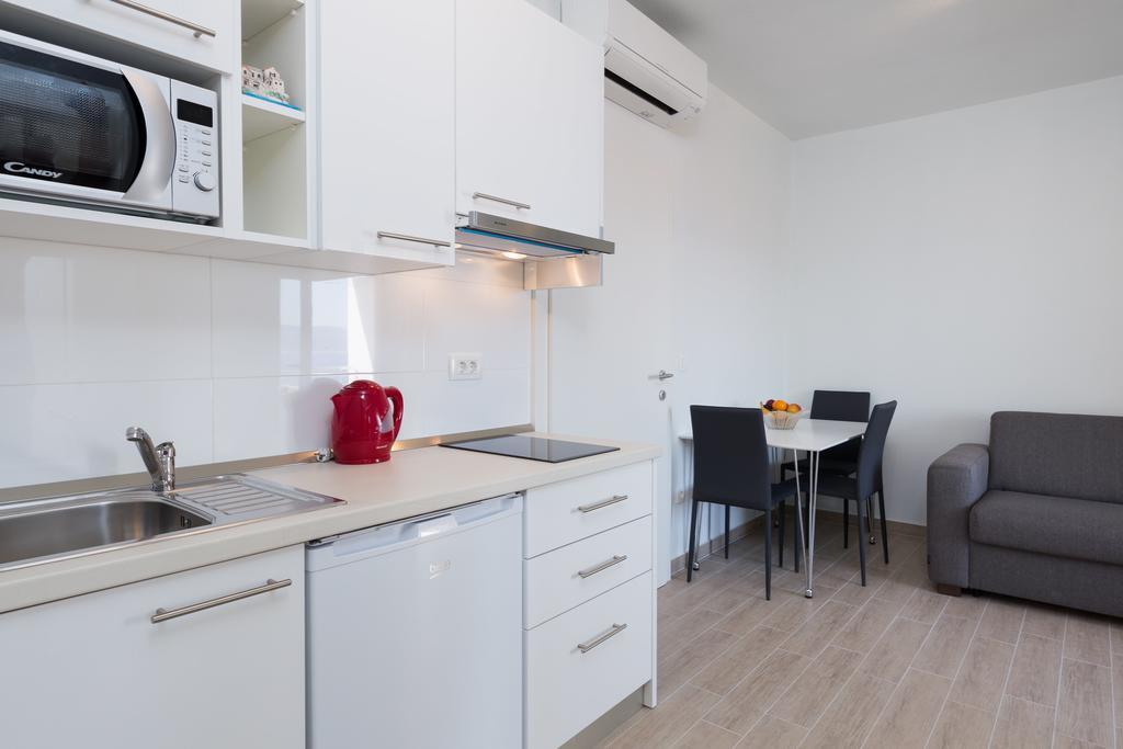 Apartments Panorama Lokva Rogoznica Ngoại thất bức ảnh