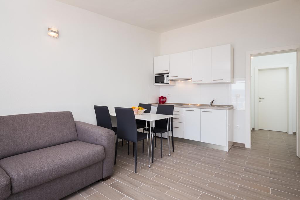 Apartments Panorama Lokva Rogoznica Ngoại thất bức ảnh